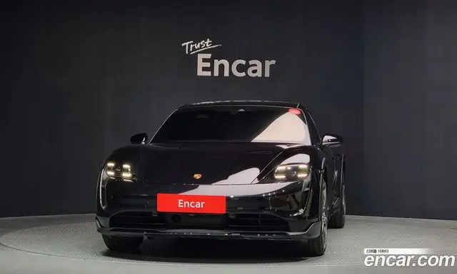 Porsche Taycan 2024 0.1 автомат (гидро), миниатюра 3
