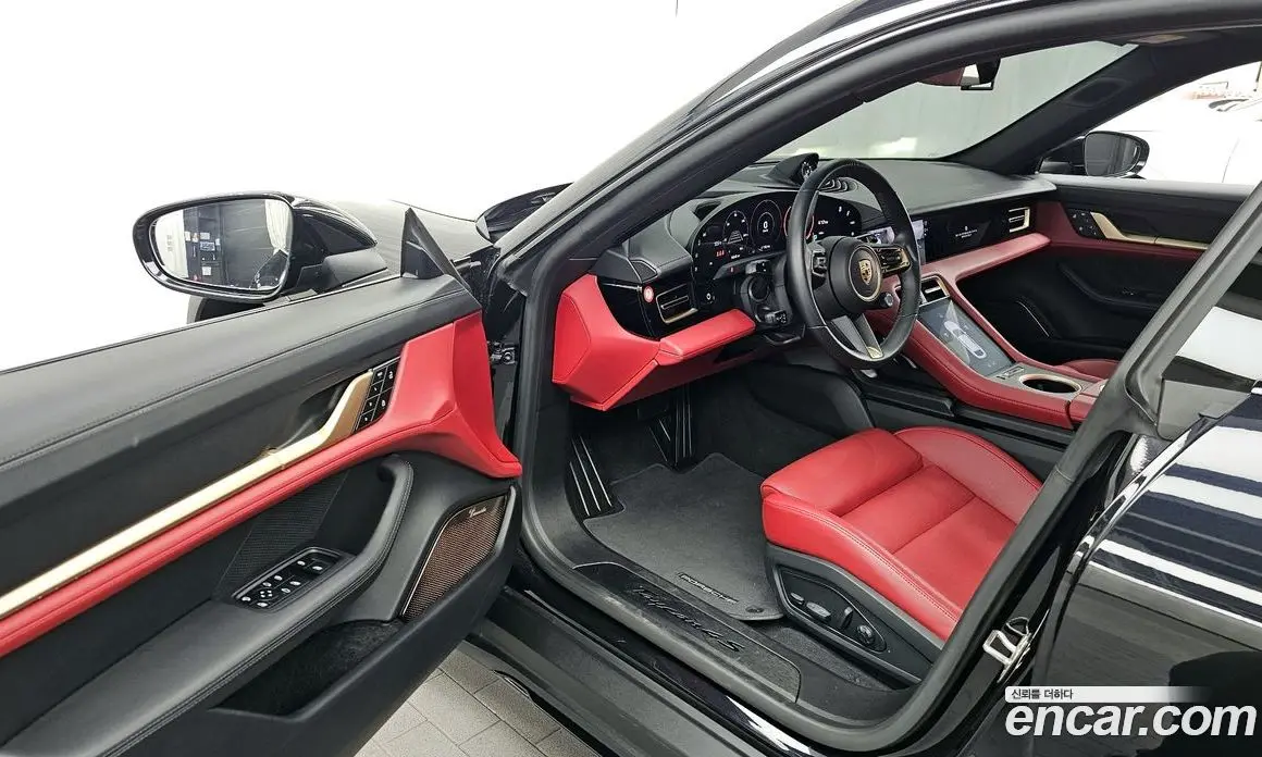 Porsche Taycan 2024 0.1 автомат (гидро), фото 10