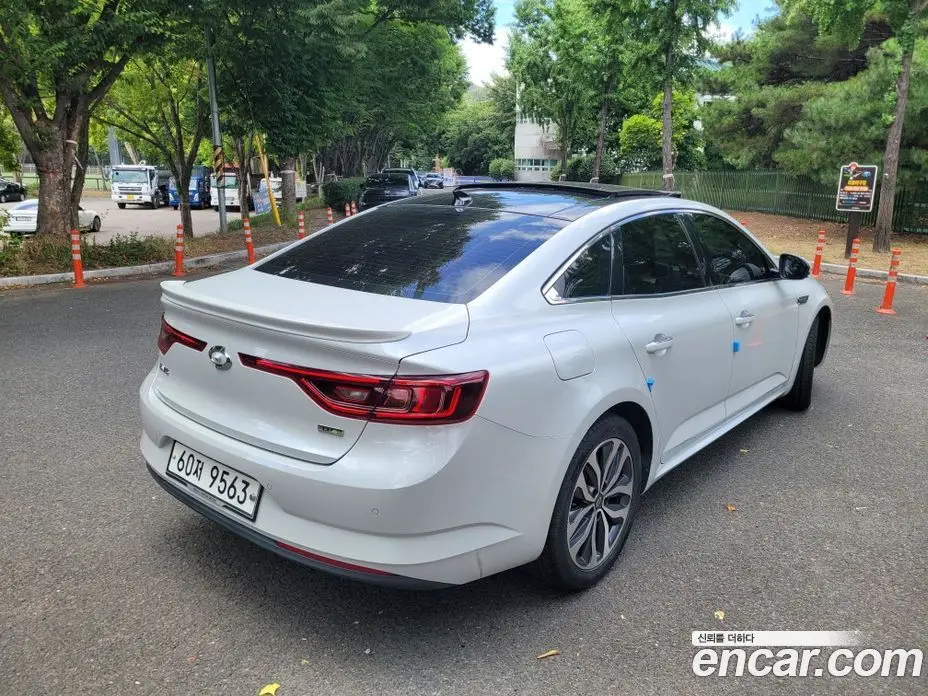 Renault (Samsung) SM6 2017 2.0 автомат (гидро), фото 4