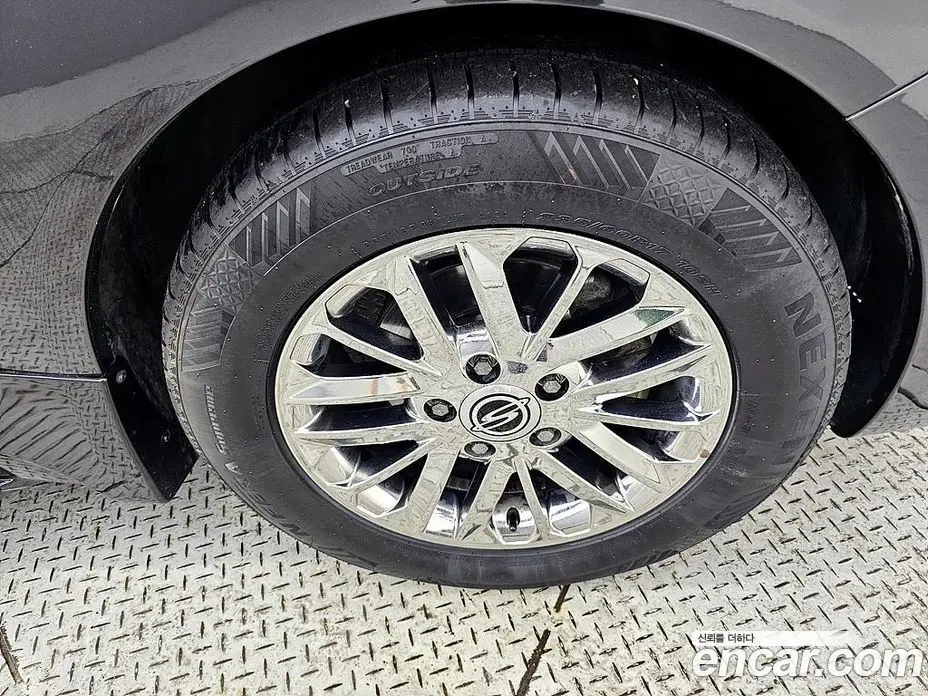SsangYong Korando 2015 2.0 автомат (гидро), фото 20
