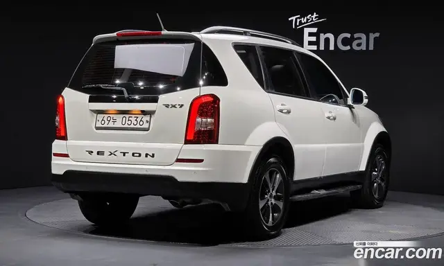 SsangYong Rexton 2015 2.0 автомат (гидро), миниатюра 2