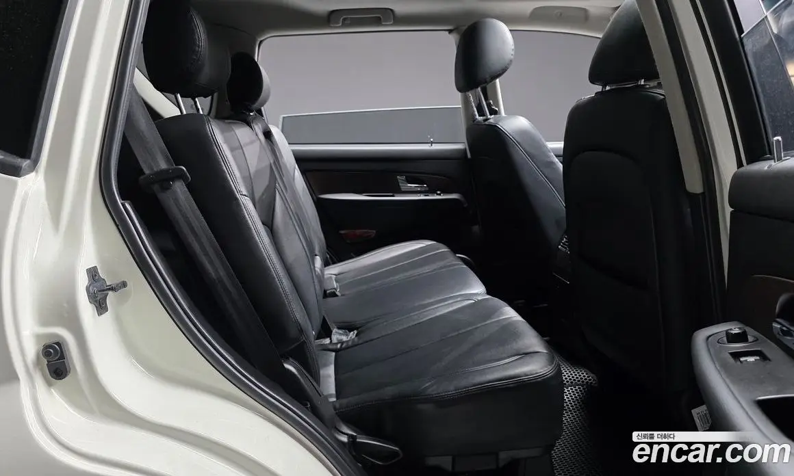 SsangYong Rexton 2015 2.0 автомат (гидро), фото 11