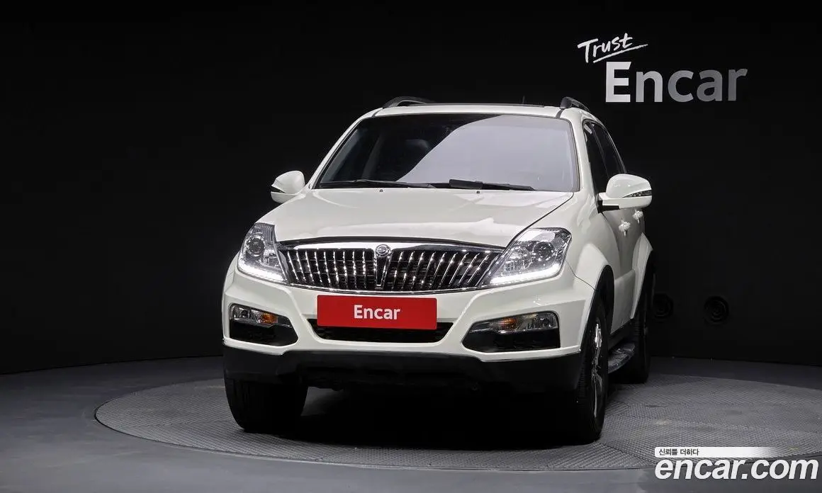 SsangYong Rexton 2015 2.0 автомат (гидро), фото 3