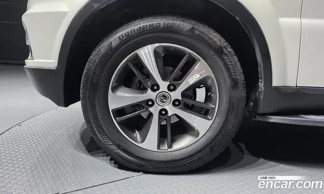 SsangYong Rexton 2015 2.0 автомат (гидро), миниатюра 5