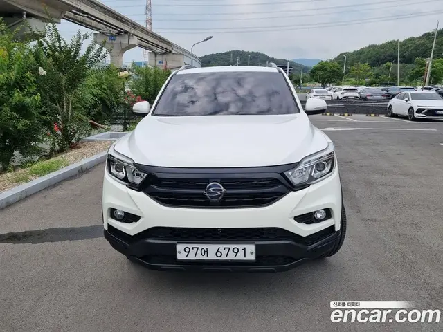 SsangYong Rexton 2018 2.2 автомат (гидро), миниатюра 1