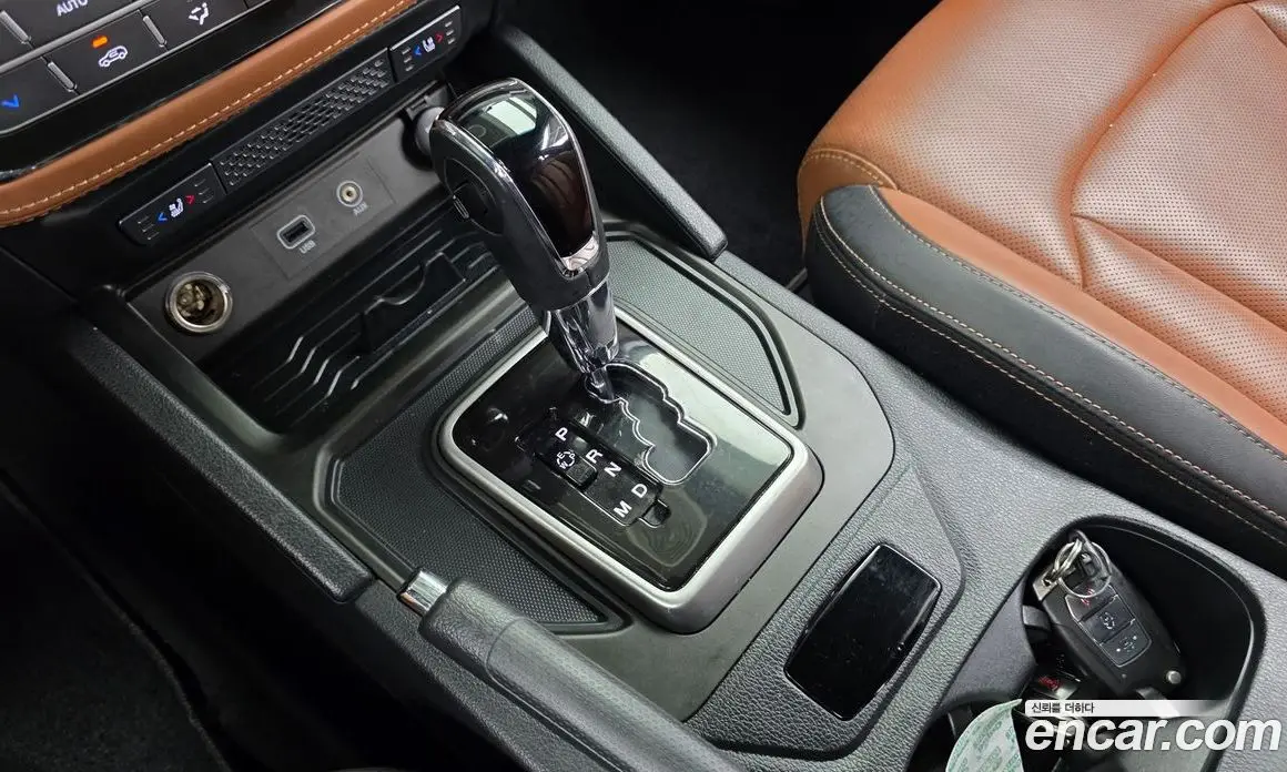 SsangYong Rexton 2018 2.2 автомат (гидро), фото 12