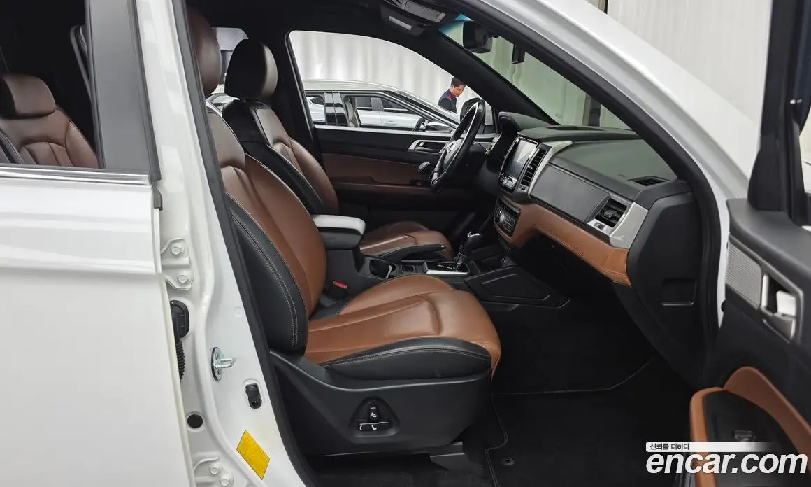 SsangYong Rexton 2018 2.2 автомат (гидро), фото 17