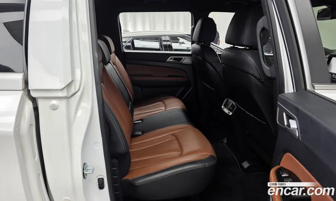 SsangYong Rexton 2018 2.2 автомат (гидро), фото 18