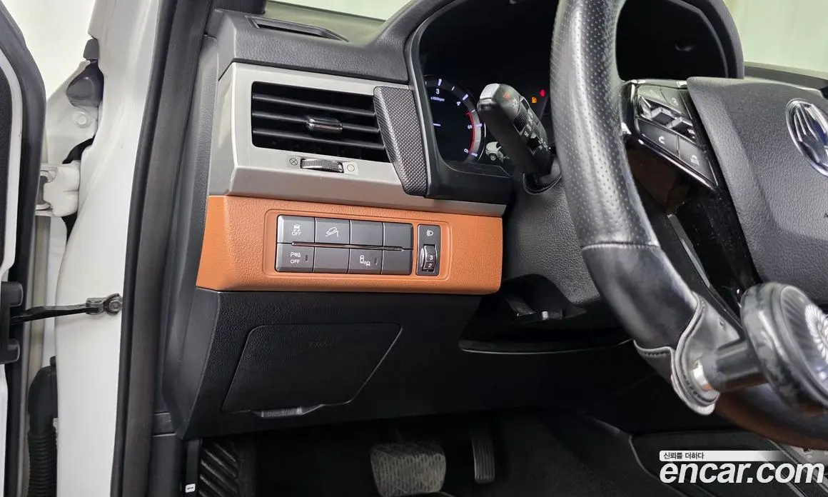 SsangYong Rexton 2018 2.2 автомат (гидро), фото 23