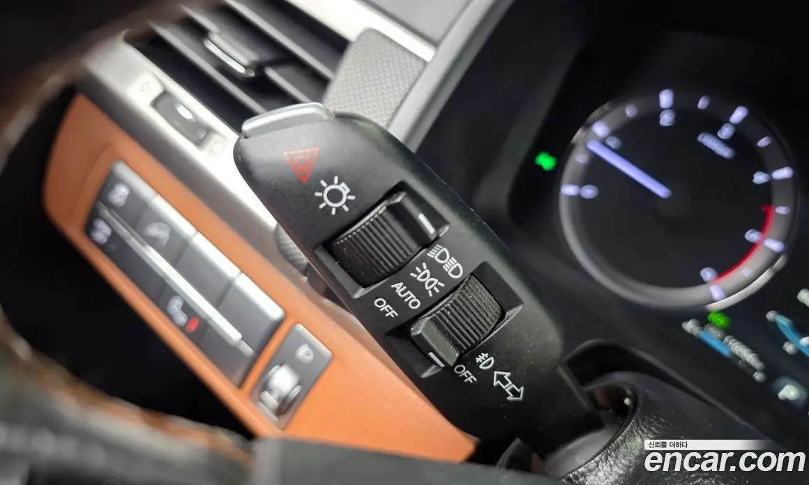 SsangYong Rexton 2018 2.2 автомат (гидро), фото 30