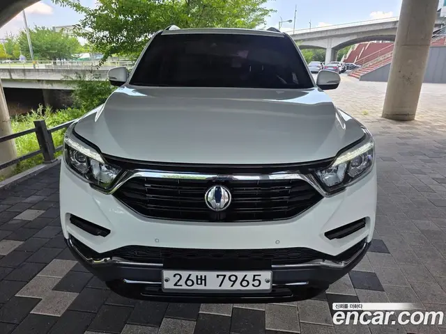 SsangYong Rexton 2018 2.2 автомат (гидро), миниатюра 1
