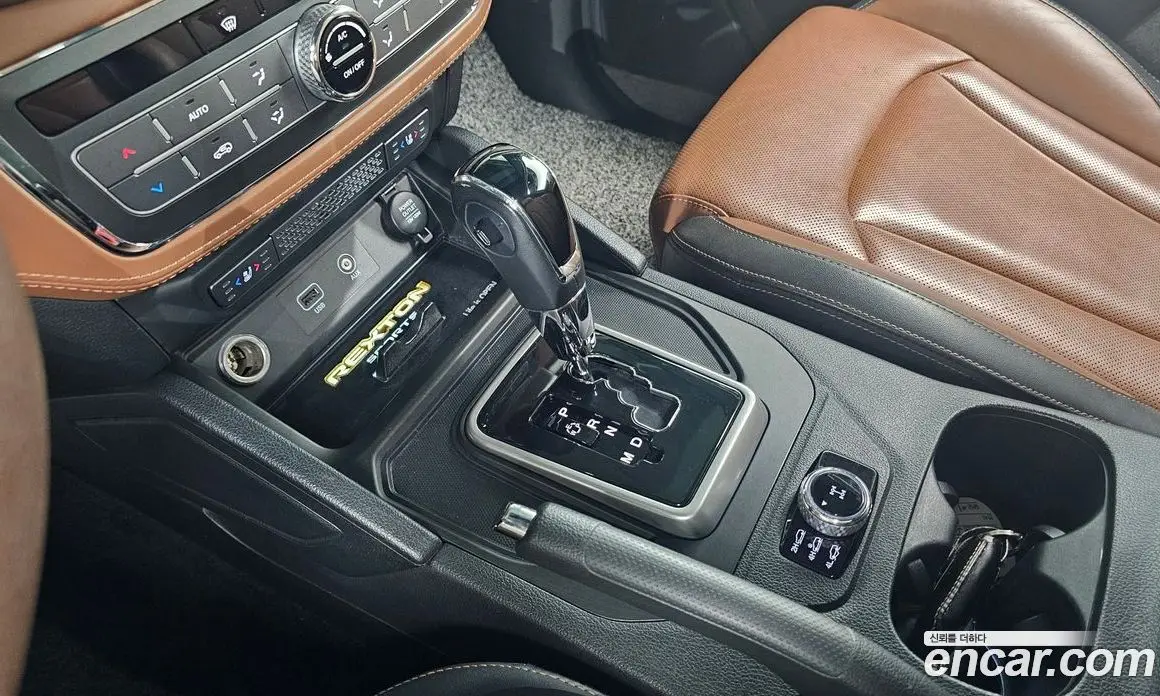 SsangYong Rexton 2019 2.2 автомат (гидро), фото 12