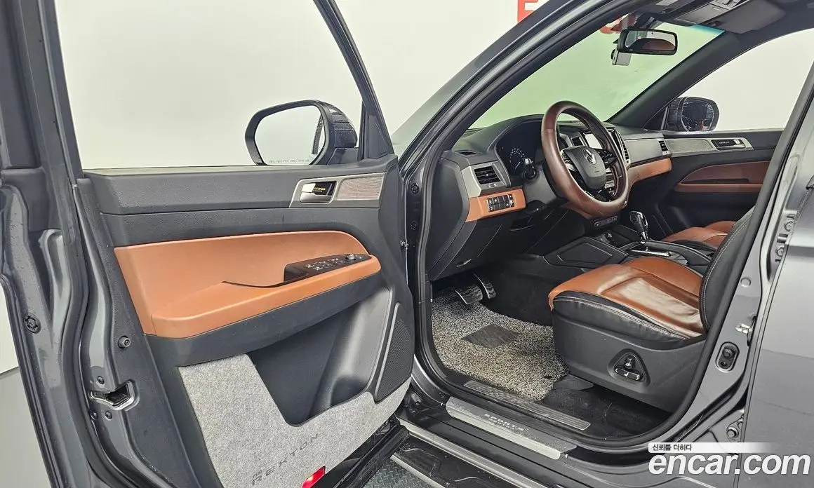 SsangYong Rexton 2019 2.2 автомат (гидро), фото 13