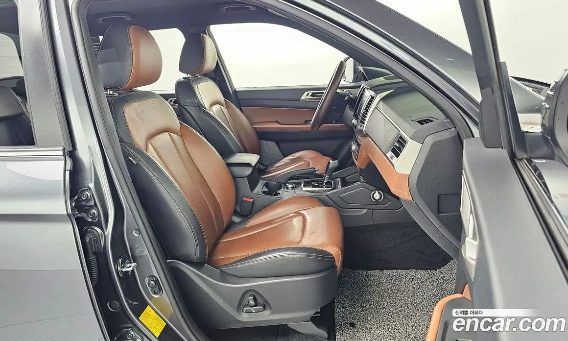 SsangYong Rexton 2019 2.2 автомат (гидро), фото 16