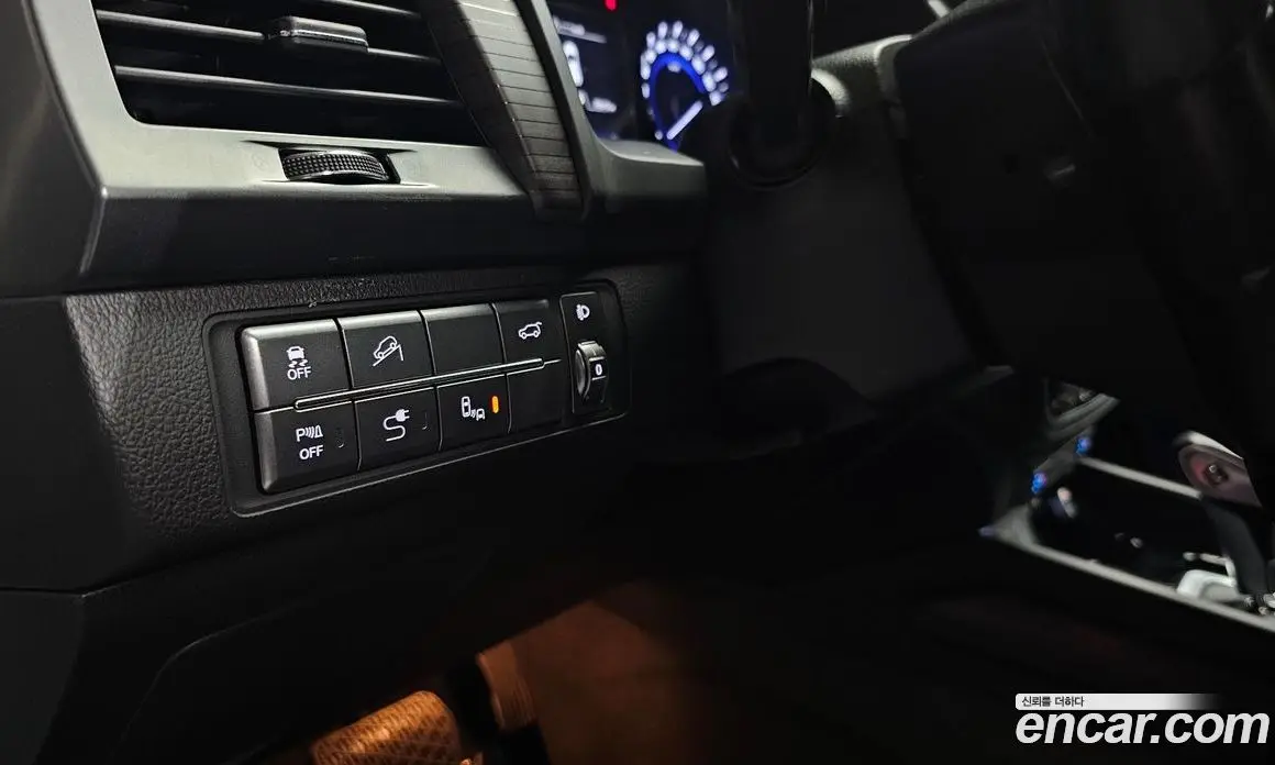 SsangYong Rexton 2020 2.2 автомат (гидро), фото 17
