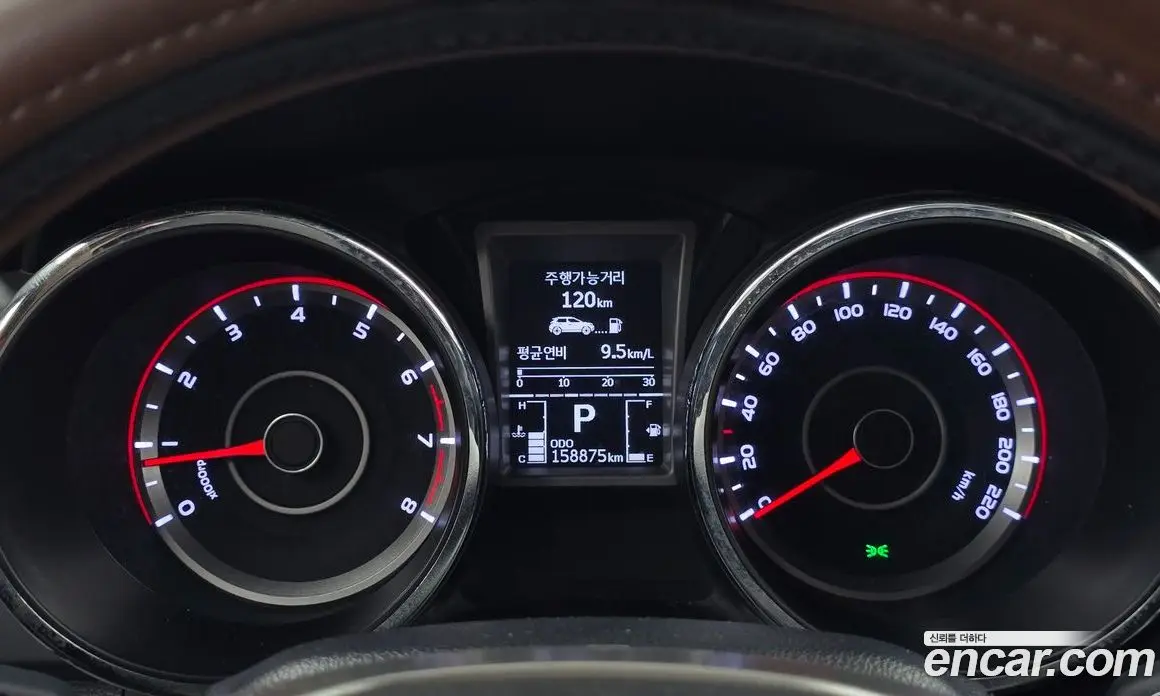 SsangYong TIBOLI 2015 1.6 автомат (гидро), фото 11