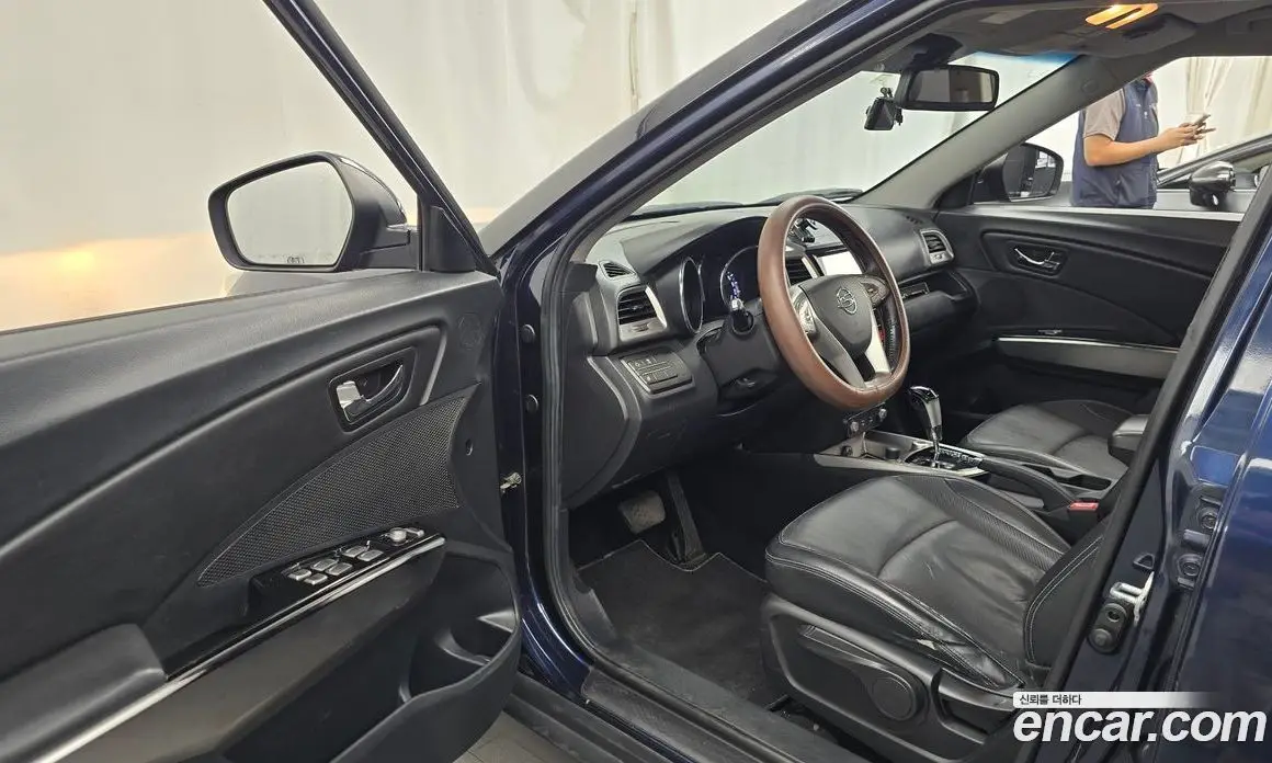 SsangYong TIBOLI 2015 1.6 автомат (гидро), фото 13