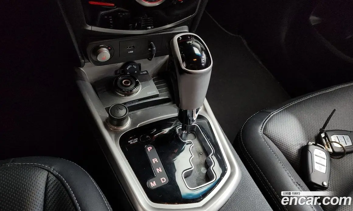 SsangYong TIBOLI 2015 1.6 автомат (гидро), фото 9
