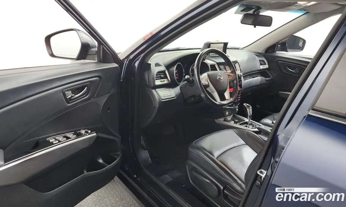 SsangYong TIBOLI 2015 1.6 автомат (гидро), фото 10