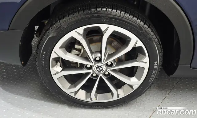 SsangYong TIBOLI 2016 1.6 автомат (гидро), миниатюра 5