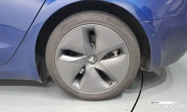 Tesla Model 3 2020 автомат (гидро), миниатюра 7