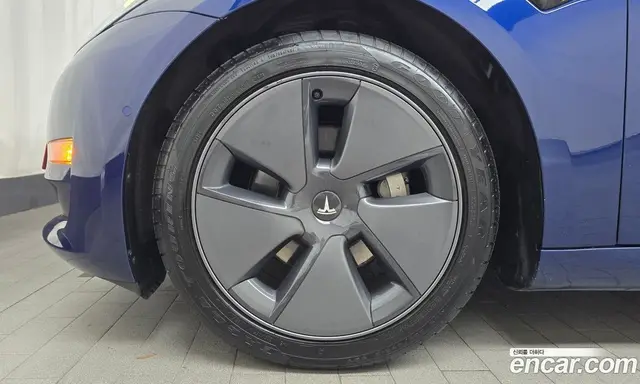 Tesla Model 3 2021 0.2 автомат (гидро), миниатюра 5