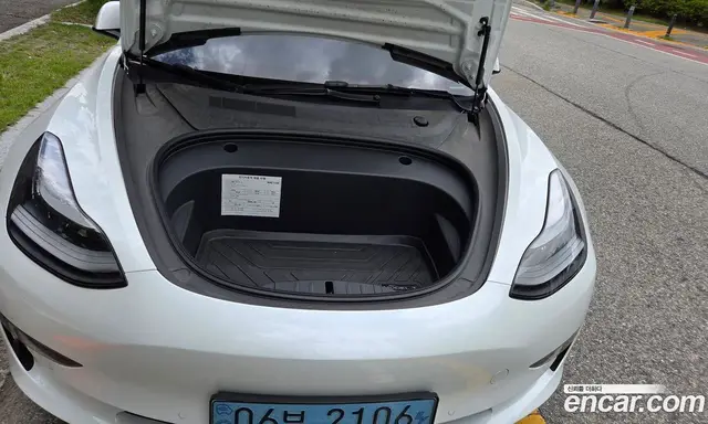 Tesla Model 3 2022 1.0 автомат (гидро), миниатюра 6