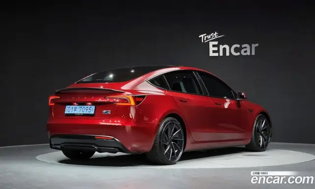 Tesla Model 3 2024 0.2 автомат (гидро), миниатюра 2