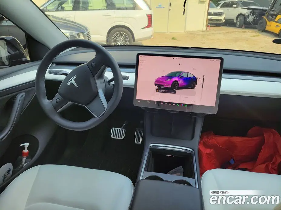 Tesla Model Y 2023 0.2 автомат (гидро), фото 6