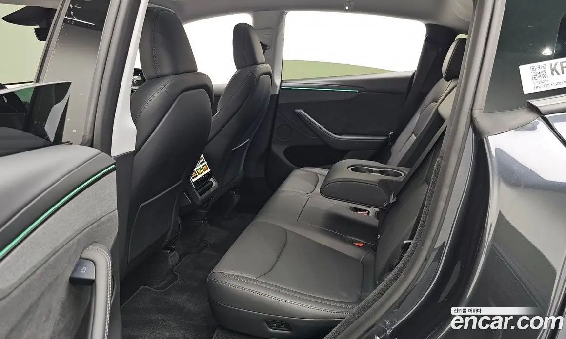 Tesla Model Y 2025 0.2 автомат (гидро), фото 16
