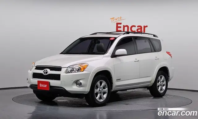 Toyota RAV4, 2011, 134 591 км