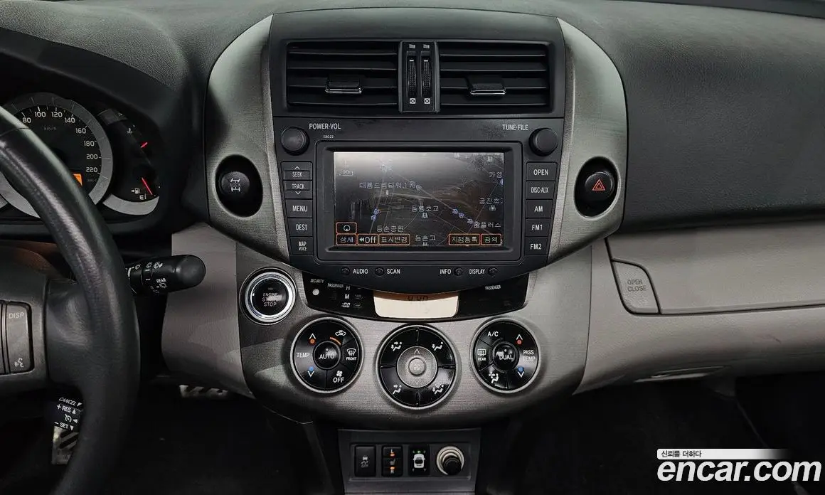 Toyota RAV4 2011 2.5 автомат (гидро), фото 13