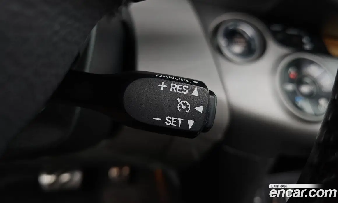 Toyota RAV4 2011 2.5 автомат (гидро), фото 15