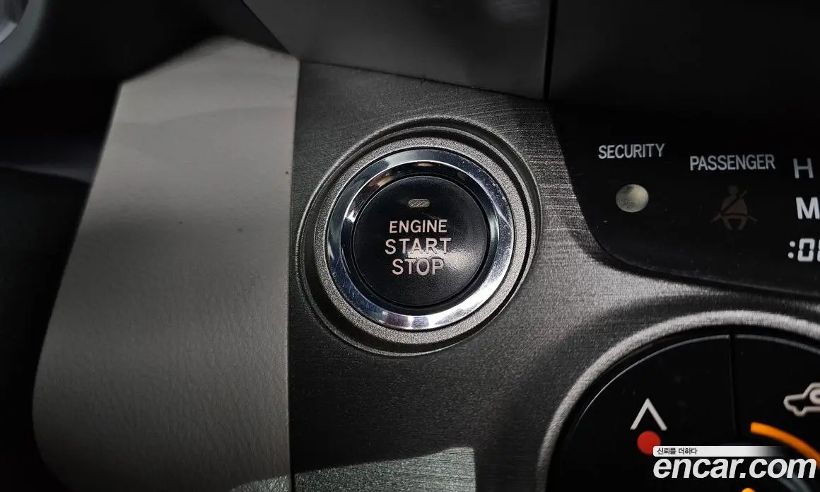 Toyota RAV4 2011 2.5 автомат (гидро), фото 17