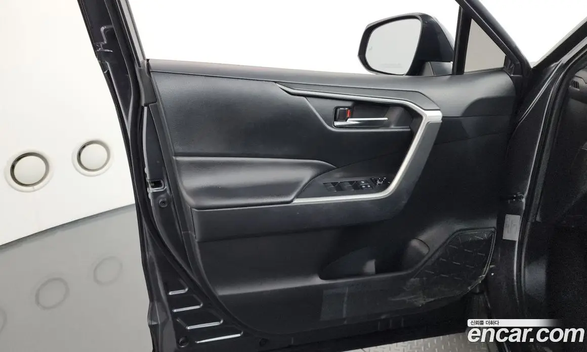 Toyota RAV4 2019 2.5 автомат (гидро), фото 14