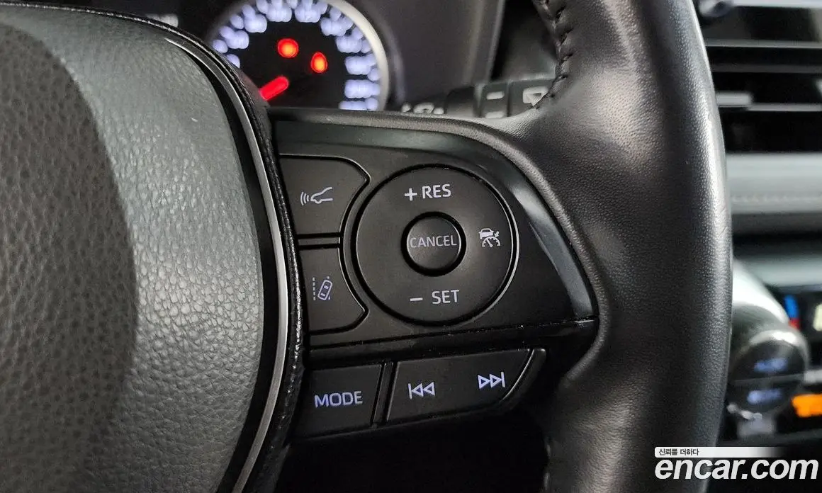 Toyota RAV4 2019 2.5 автомат (гидро), фото 22