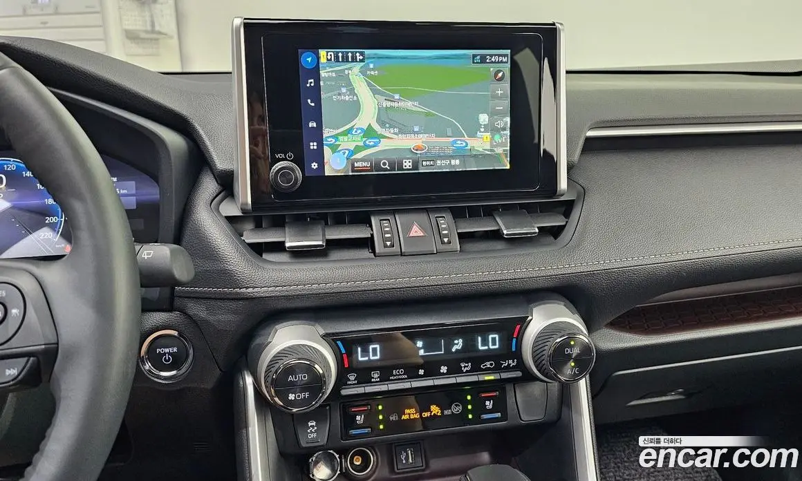 Toyota RAV4 2024 2.5 автомат (гидро), фото 19