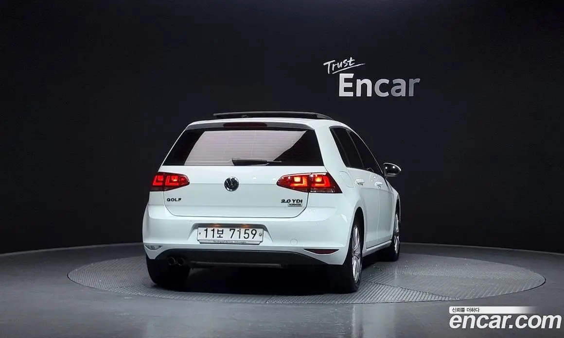 Volkswagen Golf 2015 2.0 автомат (гидро), фото 4 Volkswagen Golf 2015 2.0 автомат (гидро), фото 4
