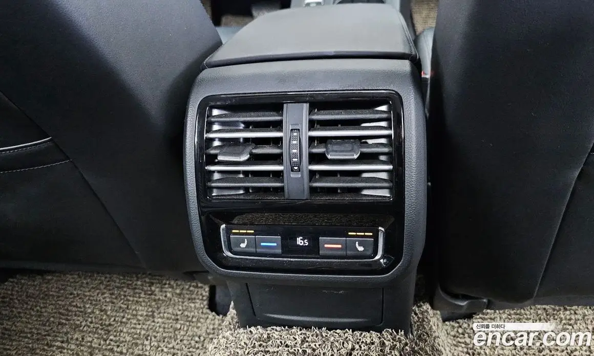Volkswagen Passat 2018 2.0 автомат (гидро), фото 25