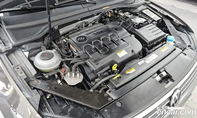 Volkswagen Passat 2018 2.0 автомат (гидро), миниатюра 6