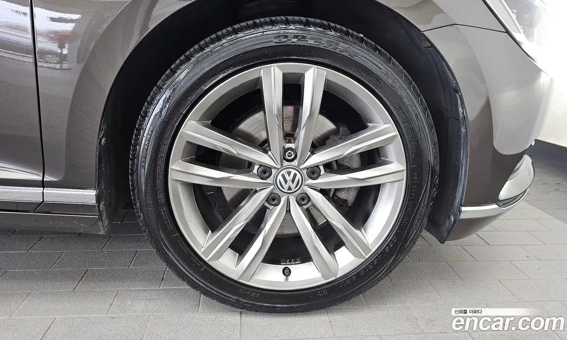 Volkswagen Passat 2018 2.0 автомат (гидро), фото 7