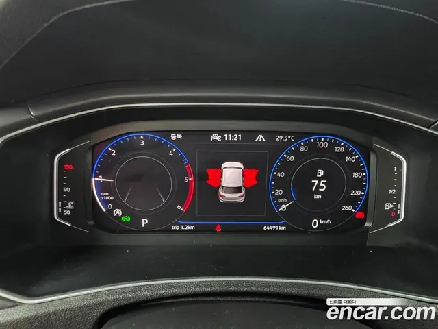 Volkswagen T-Roc 2022 2.0 автомат (гидро), миниатюра 8