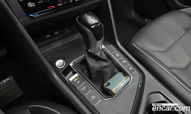 Volkswagen Tiguan 2023 2.0 автомат (гидро), миниатюра 12