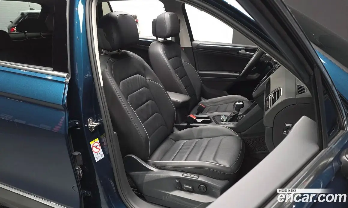 Volkswagen Tiguan 2023 2.0 автомат (гидро), фото 16