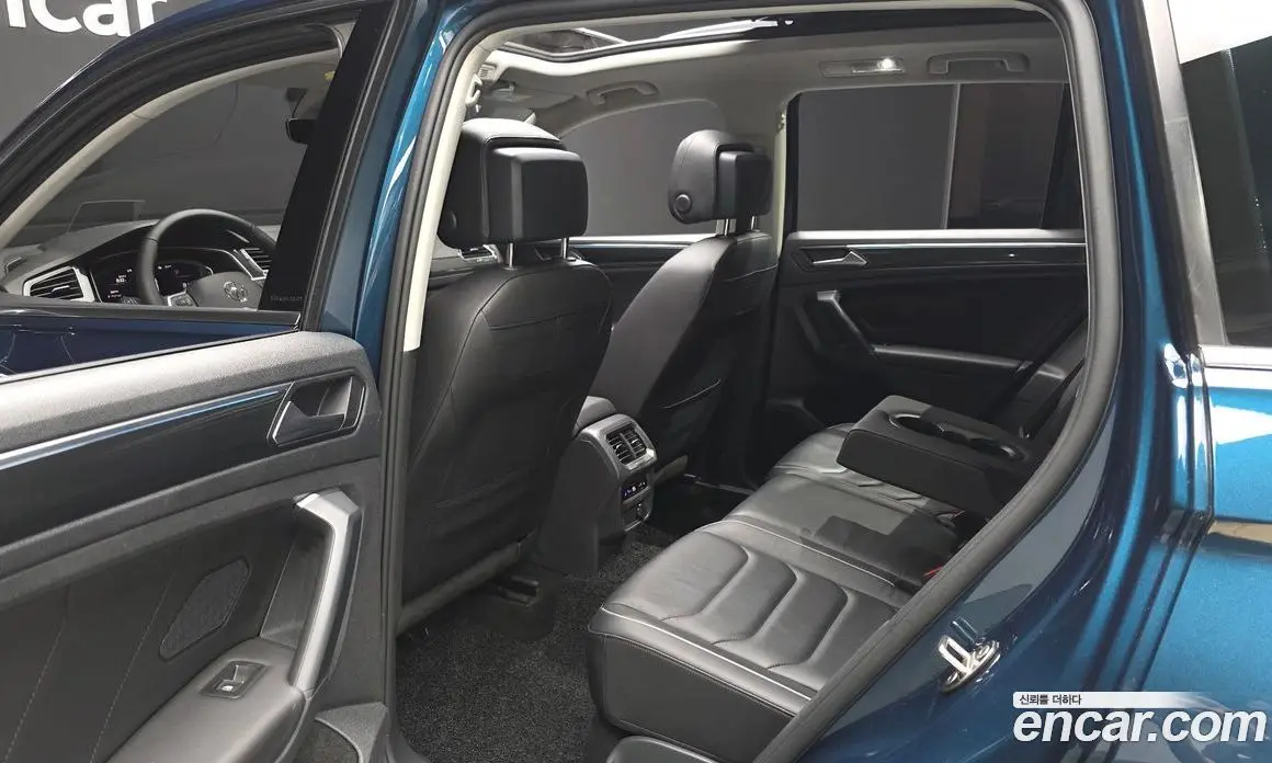 Volkswagen Tiguan 2023 2.0 автомат (гидро), фото 17
