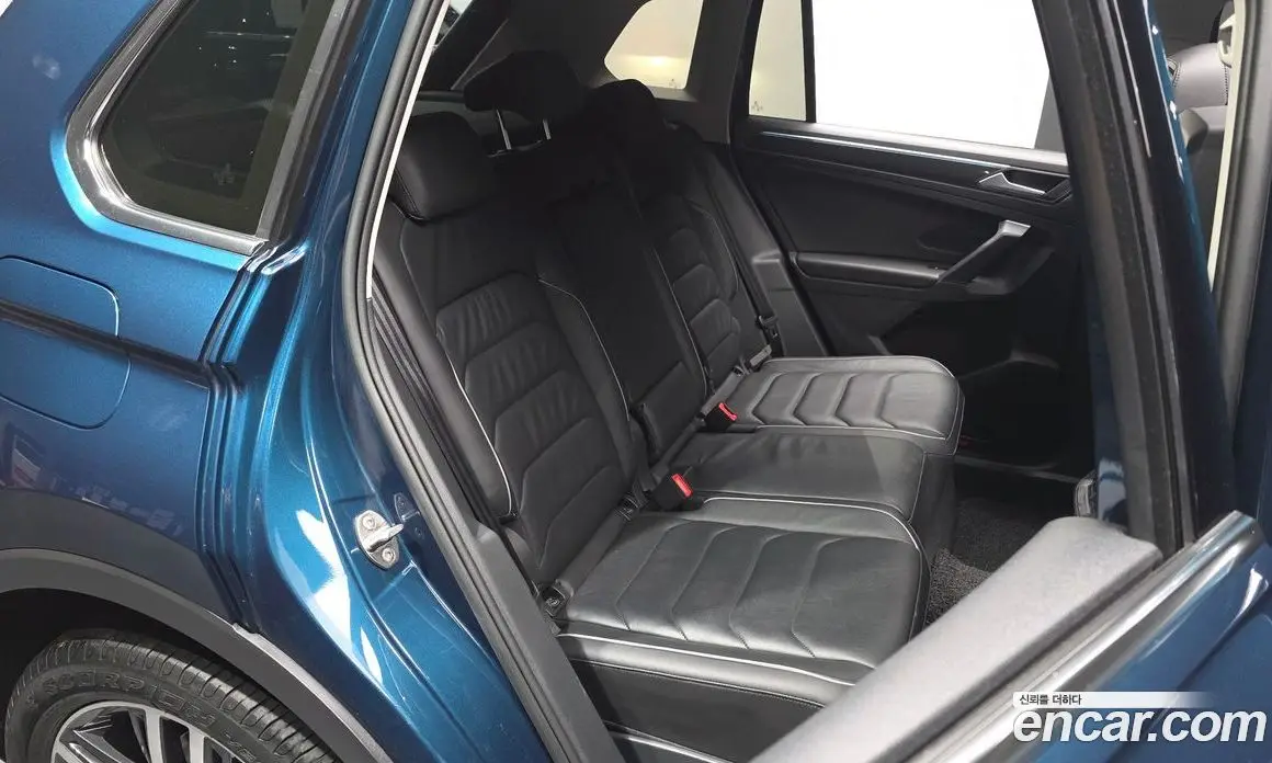 Volkswagen Tiguan 2023 2.0 автомат (гидро), фото 18