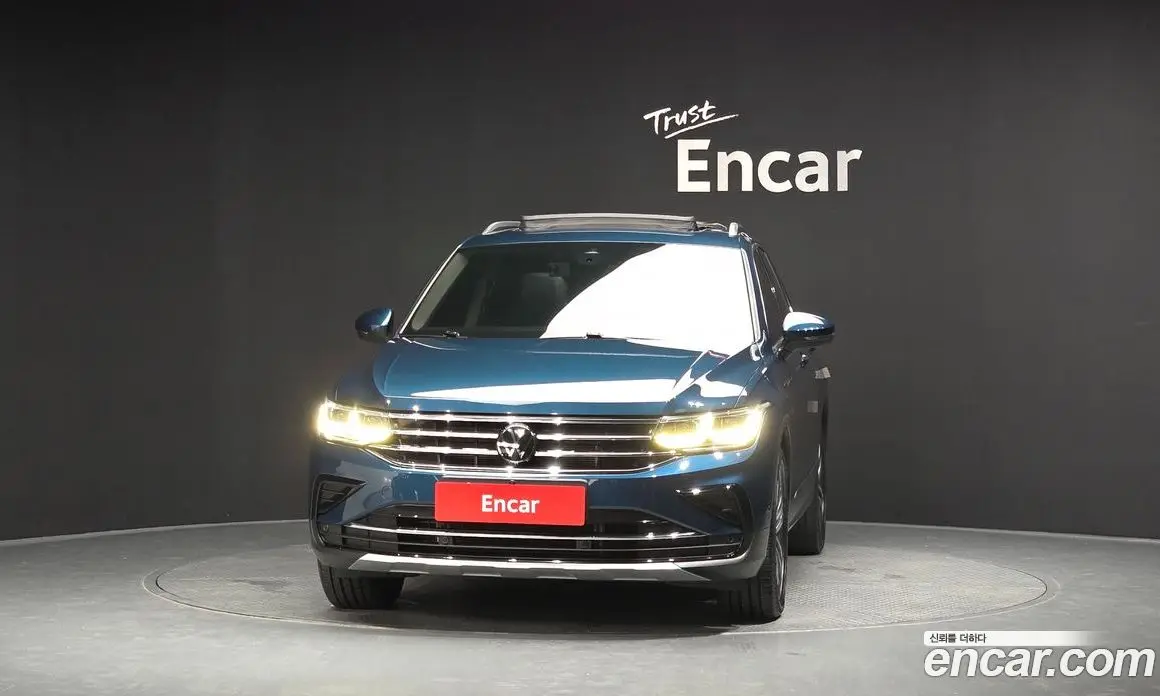 Volkswagen Tiguan 2023 2.0 автомат (гидро), фото 3