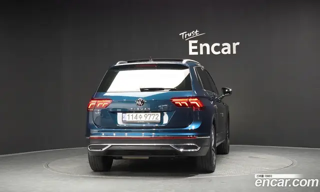 Volkswagen Tiguan 2023 2.0 автомат (гидро), миниатюра 4