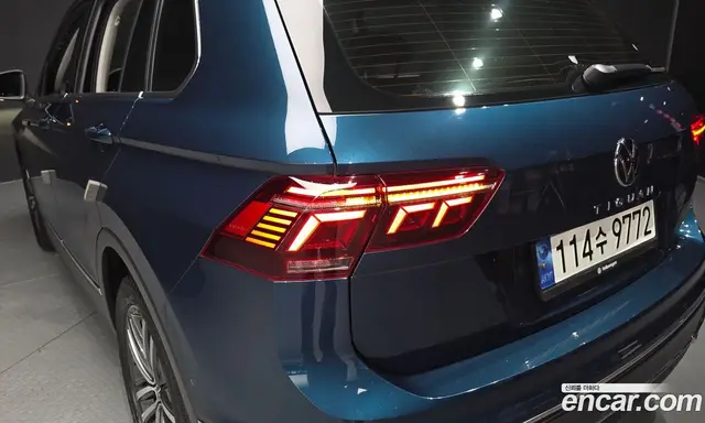 Volkswagen Tiguan 2023 2.0 автомат (гидро), миниатюра 9