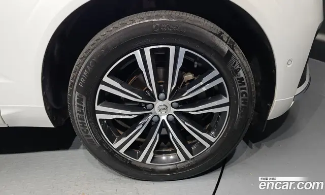 Volvo XC60 2021 2.0 автомат (гидро), миниатюра 6